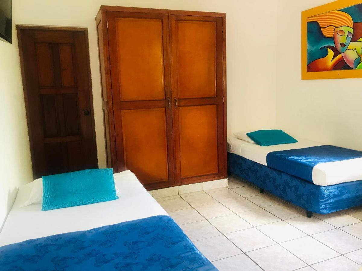 HC Liri Hotel San Juan del Sur Buitenkant foto